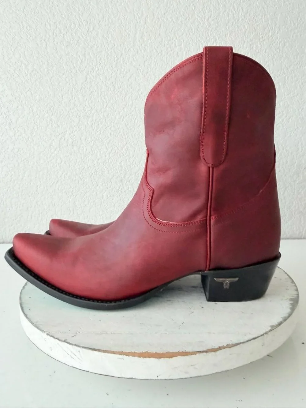 Lane Boots EMMA JANE Red Cowboy Booties Womens 9.5 Western Snip Toe Short Ankle